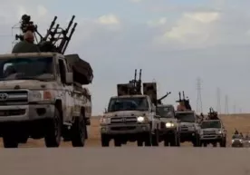 Haftar armiyasi Tripolini uch tomondan o‘rab oldi (foto) фото