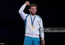 Ҳабиб Нурмагомедов Олимпиада чемпиони Разамбек Жамаловни табриклади фото