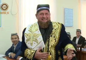 Рамзан Қодиров Ўзбекистон халқини Мустақиллик байрами билан табриклади фото