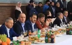 Ramzon Qodirov jiyanining dabdabali to‘y marosimidan "reportaj uyushtirdi" фото