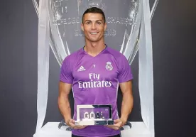 Ronaldu “2017 yilning eng yaxshi futbolchisi” deb topildi фото
