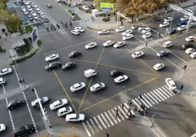 1 июндан йўл чизиқларини босганлик учун автоматик жарима бекор қилинади – Президент ташаббуси фото