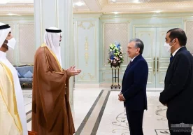Shavkat Mirziyoyev BAA vazirini qabul qildi фото