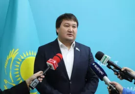 Qozog‘istonlik deputat Saida Mirziyoyevaning o‘qituvchilar haqidagi tashabbusini qo‘llab-quvvatladi фото