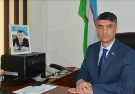 Алишер Қодиров: “Евроосиё иқтисодий иттифоқи – яширин сиёсий мақсадларни кўзда тутган ташкилот” фото