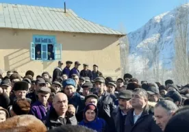 Қашқадарё ҳокими Тожикистон билан чегарадош қишлоқда бир кеча тунаб қолди (фото) фото