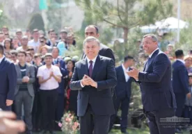 Shavkat Mirziyoyev Samarqanddagi Navro‘z shodiyonalarida ham ishtirok etdi (foto) фото