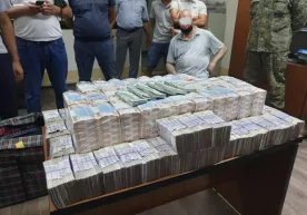Қуръоннинг терига ёзилган нусхаси ноқонуний сотилаётганда қўлга олинди фото