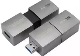 Энг катта хотирага эга USB-флешкалар тақдим қилинди фото
