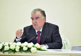 Emomali Rahmon afg‘onistonlik tojiklarni Afg‘oniston hukumatini tuzishda ishtirok etishga chaqirdi фото