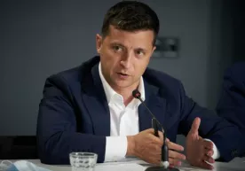 Зеленский автобусдагиларни гаровга олган шахснинг талабини нега бажарганини тушунтирди фото