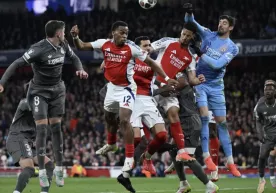 Courtois conceded twice... and took the blame! фото