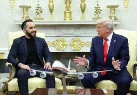 Трамп: “За начало войны между Россией и Украиной несут ответственность Путин, Байден и Зеленский” фото