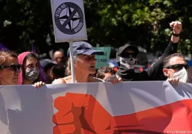 «НАТОни тарқатиб юборинг»: Мадридда альянс саммитига қарши намойишлар ўтказилмоқда фото