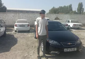 Прокуратура биноси олдида «шоу» кўрсатган Gentra ушланди фото