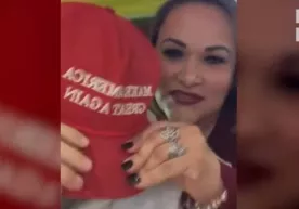 AQShdagi restoranda ayol Tramp kepkasidagi erkakka tashlandi (video) фото