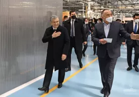 Шавкат Мирзиёев Янгиҳаётдаги қандолат корхонасини бориб кўрди фото