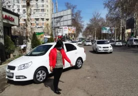 Тошкентда аёл кишига нисбатан талончилик содир этган шахс ушланди фото
