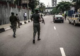 Nigeriyada jinoyatchilar maktabga hujum uyushtirib 300 nafardan ortiq o‘quvchi qizni o‘g‘irlab ketdi фото