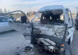 Surxondaryoda avtobus bilan to‘qnashgan Damas yo‘lovchisi vafot etdi фото