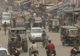 Hindiston ichki yonuv dvigatelli mashinalardan voz kechishga qaror qildi фото