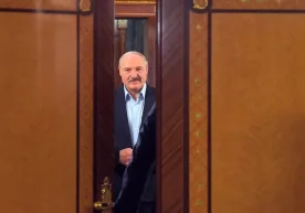 Польшалик адвокат Александр Лукашенкони Ҳаага судига берди фото