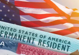 Более тысячи иностранных студентов лишились виз в США фото