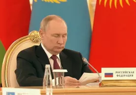 Владимир Путин: «НАТО «рамкаси»дан чиқяпти» фото