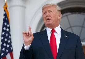 Трамп туғилиш ҳуқуқи бўйича фуқароликни қандай бекор қилмоқчи эканини айтди фото