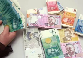 Қирғиз соми дунёнинг энг кучсиз пул бирликлари ўнталигига кирди фото