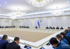 Президент раислигидаги йиғилишда ИИВ тизимидаги айрим раҳбарлар лавозимдан озод этилди фото