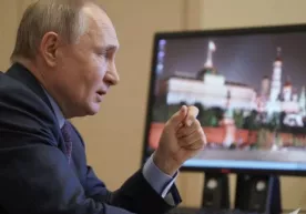 Кремль услубидаги карантин: Путинни коронавирусдан ҳимоя қилиш учун қандай чоралар кўрилди? фото