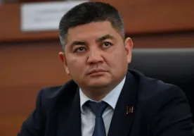 Salimboy bilan uchrashgan qirg‘izistonlik deputat sudga olib kelindi фото
