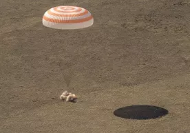 «Soyuz MS-17» ekipaji 185 kundan keyin Yerga qaytdi фото