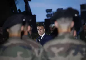 Макрон призывает к мобилизации: «Война в Украине не закончится завтра» фото