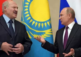 Лукашенко Путиндан кечирим сўради фото