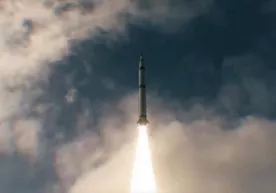Туркия ўзининг биринчи фазовий ракетасини орбитага учирди фото