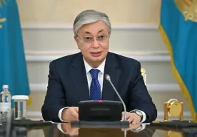 Тўқаев: Биринчи президент туфайли мамлакатда жуда бой одамлар қатлами пайдо бўлди фото