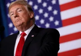 Трамп ўз штабига ҳукуматни топшириш бўйича кўрсатма берганини айтди фото