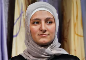 Putin Ramzan Qodirovning 24 yashar qizini mukofotladi фото