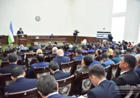 Shavkat Mirziyoyev yana sobiq Bosh prokurorni esladi фото