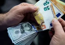 Евро 7 йил ичида биринчи марта халқаро тўловларда долларни ортда қолдирди фото