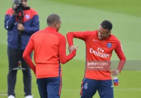 Neymar PSJ mashg‘ulotida Mbappeni iliq kutib oldi (Foto) фото