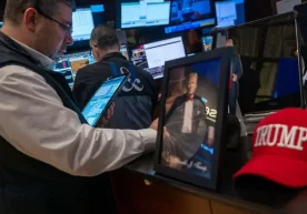 Investors Are Pulling Out of the U.S. — Is the Economy on the Brink of a Freeze? фото