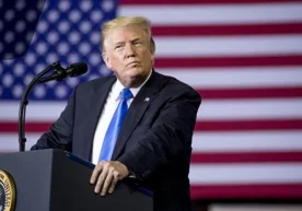 Трамп Қошиқчининг ўлдирилиши тушунтирилишини “тарихдаги энг ёмон чўпчак” деб атади фото