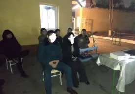 Уюшмаган ёшлар учун тунда мактабда дискотека! фото