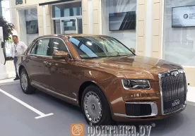 Араб шайхлари орзуси: Петербургда Aurus Senat седани намойиш этилди (фото) фото