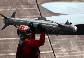 AQSH Tayvanga 850 million dollarlik qiruvchi raketalar va snaryadlar yetkazib beradi фото