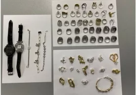 560 грамм заргарлик буюмларини яшил йўлак орқали олиб киришга бўлган уриниш фош бўлди фото