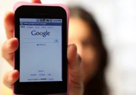 Энди Google одамларнинг юз ифодасини кузатади фото